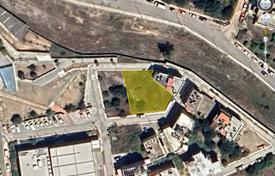 Building plot in Agios Nikolaos for 180,000 €