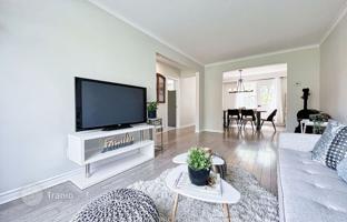 8-bedroom townhouse in North York for C$1,829,000