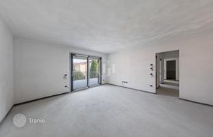 New apartment with a private garden two steps from the lake, Desenzano del Garda, Italy for 600,000 €