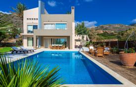 Spacious villa with a tropical garden and a pool, near the sea, Crete, Greece for 1,750,000 €