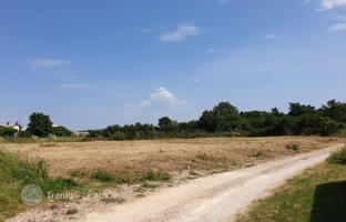 Land plot 1,700 m² in Šišan for 200,000 €