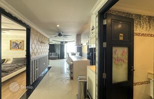 2-bedroom apartment 204 m² in Pattaya for $373,000