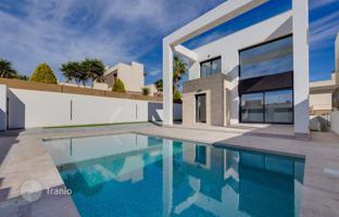 4-bedroom apartment 238 m² in Torrevieja for 750,000 €