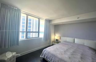 3-bedroom apartments in condo 189 m² in Miami Beach for $1,650,000