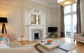 Luxury and Exquisite 2 Bed, Kensington High Street for £3,840 per week
