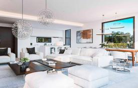 Luxury villa with 4 bedrooms and panorama sea views in Benahavis for 1,595,000 €