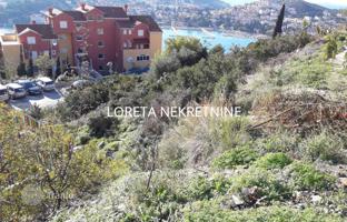 Land plot 2,121 m² in Dubrovnik for 700,000 €