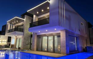 Luxury villa with a pool in Kadriye, Antalya, Türkiye for 138,821,000 TRY
