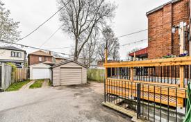 Townhome – East York, Toronto, Ontario,  Canada for C$1,428,000