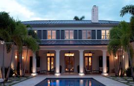 Spacious villa with a backyard, a swimming pool, a garage and a terrace, Pinecrest, USA for $4,999,000