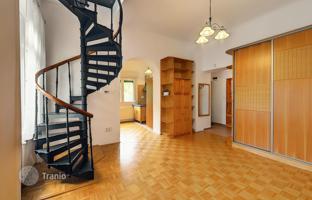 Apartment in Sainte-Maxime. Price on request
