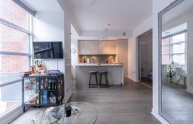 Apartment – Adelaide Street West, Old Toronto, Toronto,  Ontario,   Canada for C$741,000