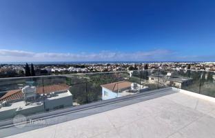 2-bedroom penthouse 93 m² in Konia for 480,000 €