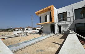 Semi-Detached Villas with Pools Close to Beaches in Izmir Çeşme for $1,140,000