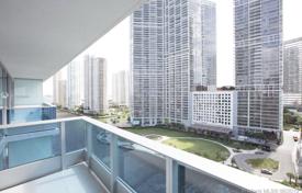 Cosy apartment with ocean views in a residence on the first line of the beach, Miami, Florida, USA for $898,000