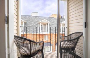 3-bedroom townhouse in Queen Street East for C$1,323,000