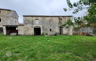 2-bedroom house 140 m² in Svetvinčenat for 146,000 €
