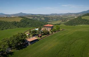 6-bedroom country house 417 m² in Acquapendente for 1,190,000 €