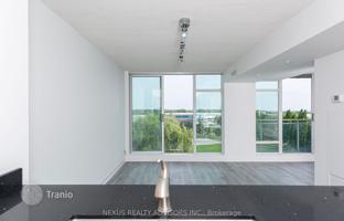 6-bedroom apartment in Queens Quay West for C$1,032,000
