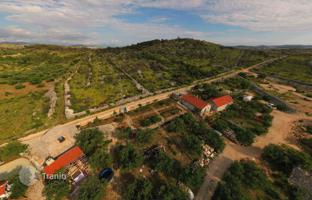 Land plot 28,748 m² in Sibenik-Knin for 1,150,000 €