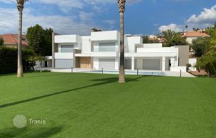 4-bedroom cottage in Limassol for 5,500,000 €