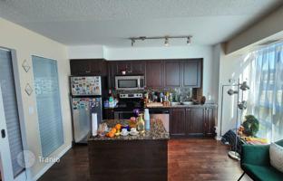 5-bedroom apartment in Fort York Boulevard for C$933,000