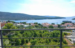 3-bedroom apartment 120 m² in Cres for 515,000 €