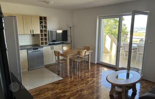 2-bedroom apartment 67 m² in Malinska for 250,000 €
