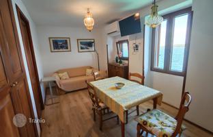 1-bedroom apartment 35 m² in Rovinj for 312,000 €