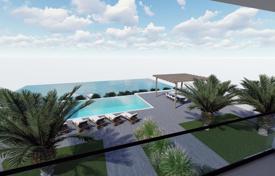 Villa in construction, 1st line to the sea for 1,100,000 €