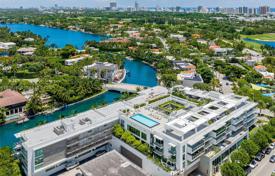 Condo – Miami Beach, Florida, USA for $4,250,000