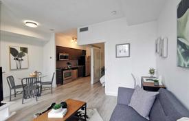 Apartment – Bay Street, Old Toronto, Toronto,  Ontario,   Canada for C$733,000