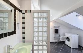 2-bedrooms apartment in Boulevard de la Croisette, France for 360,000 €