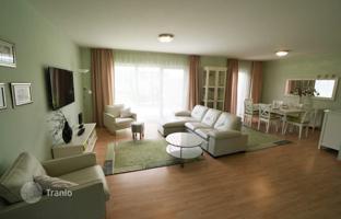 Furnished two-storey townhouse with a parking place in Lichtenberg, Berlin, Germany for 790,000 €
