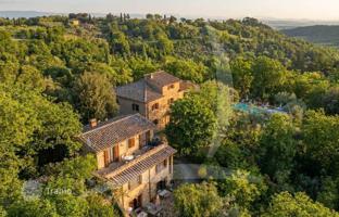 8-bedroom villa 590 m² in Montepulciano for 2,400,000 €