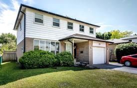 Townhome – Scarborough, Toronto, Ontario,  Canada for C$989,000