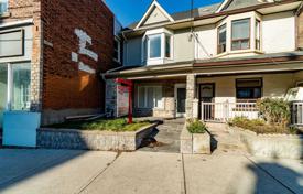 Terraced house – Dupont Street, Old Toronto, Toronto,  Ontario,   Canada for C$1,458,000