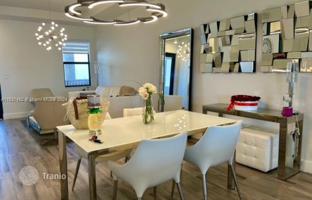2-bedroom apartments in condo 100 m² in Doral for $475,000