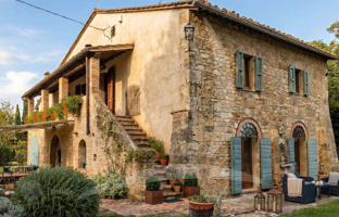 4-bedroom villa 350 m² in Sarteano for 1,000,000 €