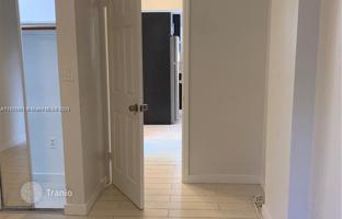 1-bedroom apartments in condo 69 m² in Miami Beach for $405,000