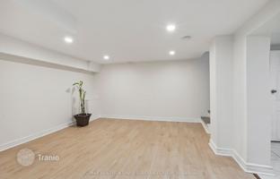 10-bedroom house in North York for C$2,141,000