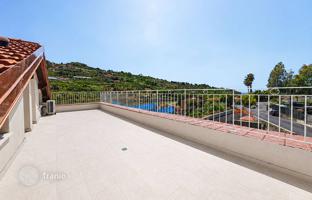 3-bedroom apartment 114 m² in Liguria for 450,000 €