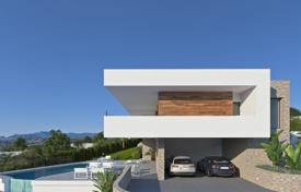 Bright villa with terraces, swimming pool, sea views for 1,948,000 €