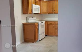 2-bedroom apartments in condo 90 m² in Sunrise for $265,000