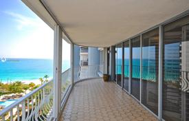 Elite apartment with ocean views in a residence on the first line of the beach, Bal Harbour, Florida, USA for $2,095,000