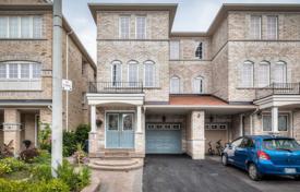 Terraced house – Scarborough, Toronto, Ontario,  Canada for C$1,113,000