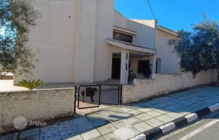 4-bedroom cottage 580 m² in Erimi for 910,000 €