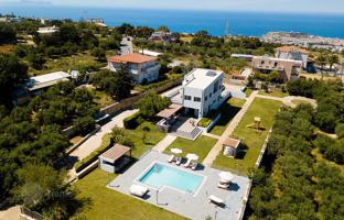 7-bedroom villa 350 m² in Rethimnon for 1,200,000 €
