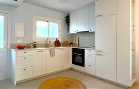 TOURIST LICENSE. Modern townhouse with sea views in Fanals for 570,000 €
