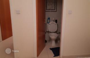 4-bedroom penthouse 230 m² in Larnaca for 400,000 €